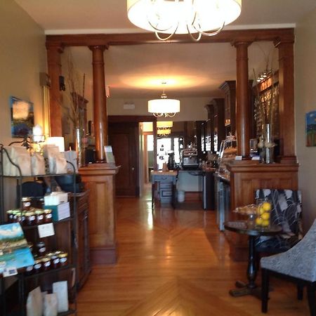 Auberge Inn Thyme Shediac Bagian luar foto