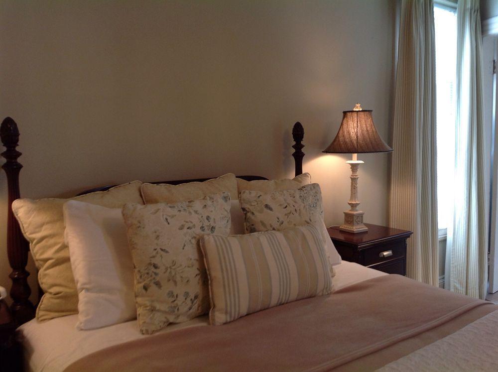 Auberge Inn Thyme Shediac Bagian luar foto
