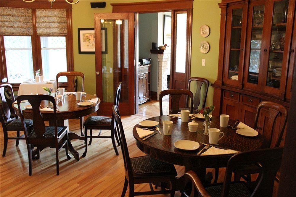 Auberge Inn Thyme Shediac Bagian luar foto