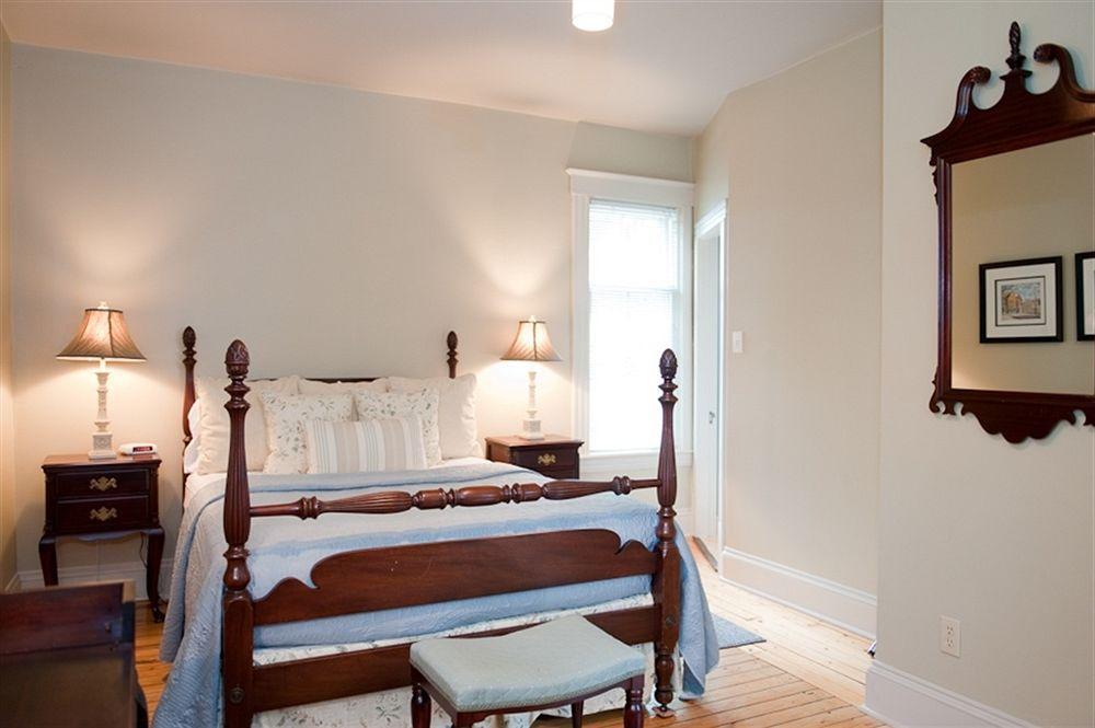 Auberge Inn Thyme Shediac Bagian luar foto